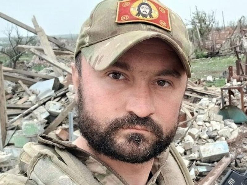 Его объявили погибшим, а он ампутировал себе ногу и неделю ждал помощи: сербский доброволец рассказал о встрече с Богом