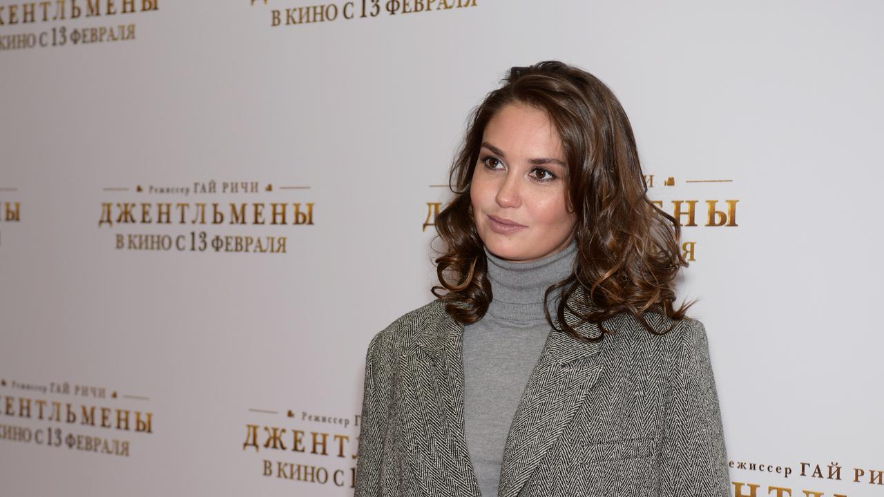 35-летняя Агата Муцениеце продемонстрировала фигуру в купальнике