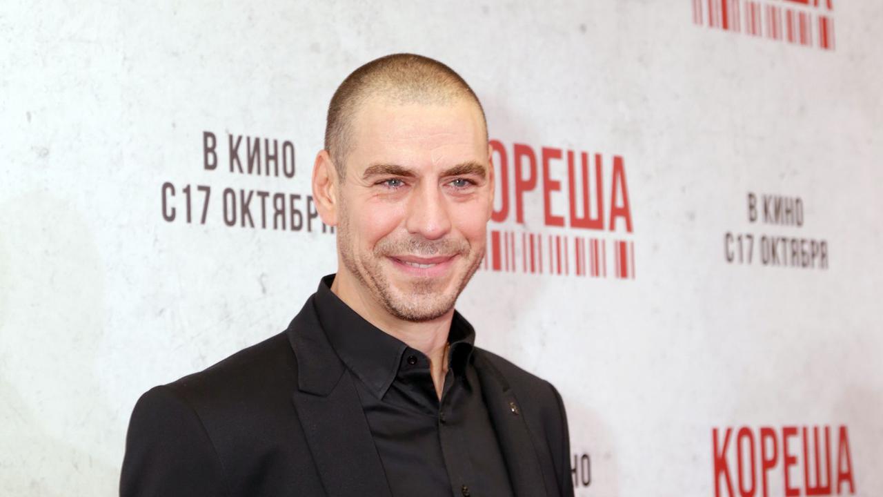Актер Дмитрий Дюжев заявил, что Канада и Латвия наложили на него санкции