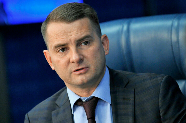 Депутат Нилов: В РФ разработали мобильный комплекс для тестирования мигрантов Депутат Нилов: В РФ разработали мобильный комплекс для тестирования мигрантов