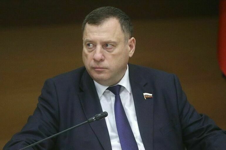 Депутат Швыткин сравнил с самоубийством размещение ядерного оружия на Украине Депутат Швыткин сравнил с самоубийством размещение ядерного оружия на Украине
