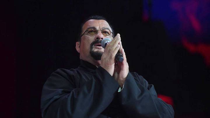 «Я буду сражаться»: Стивен Сигал заявил о готовности умереть за «Я буду сражаться»: Стивен Сигал заявил о готовности умереть за Владимира Путина