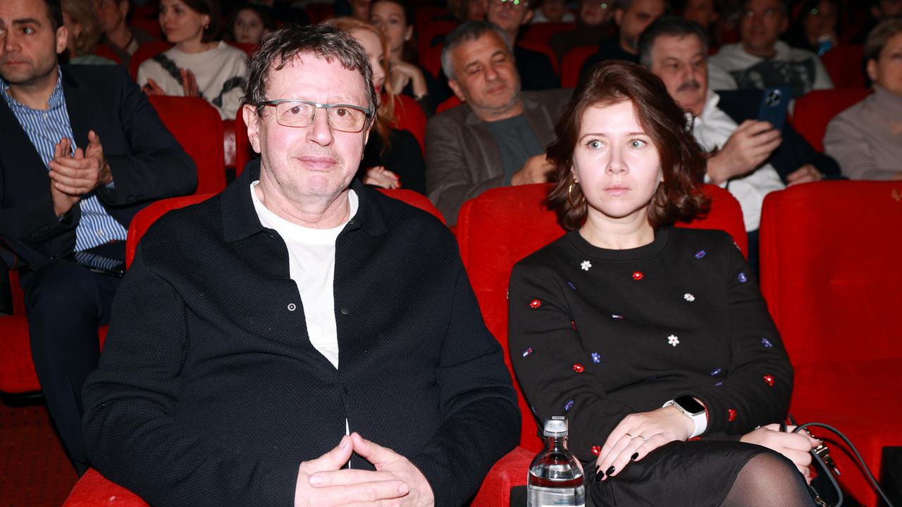 «Начала распухать и синеть»: молодая жена Ширвиндта пострадала из-за ядовитой рыбы