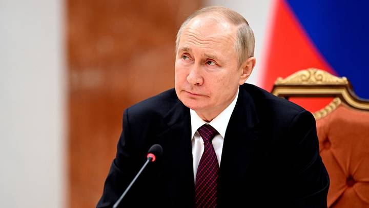 «Начинают соображать»: Путин внезапно похвалил страны Запада «Начинают соображать»: Путин внезапно похвалил страны Запада