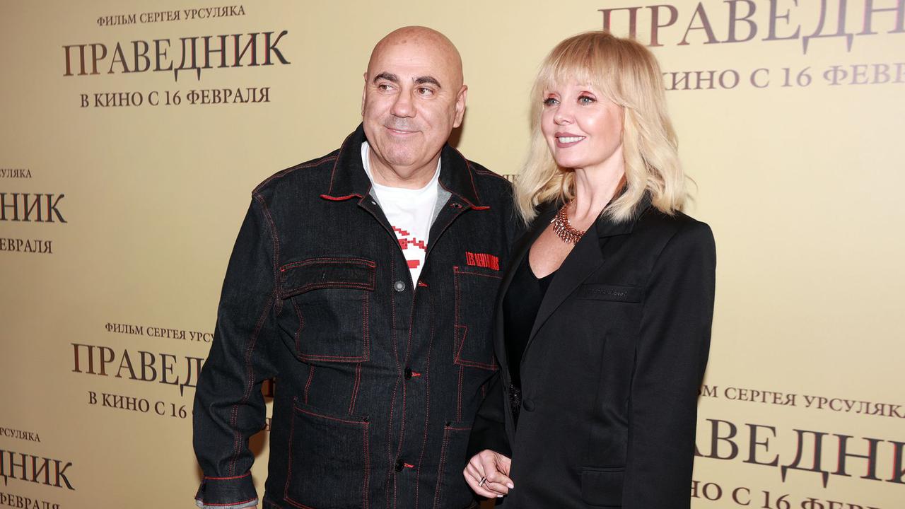 prodjuser-iosif-prigozhin-zajavil-chto-ne-staralsja-ponravitsja-detjam-valerii.jpg Продюсер Иосиф Пригожин заявил, что не старался понравиться детям Валерии