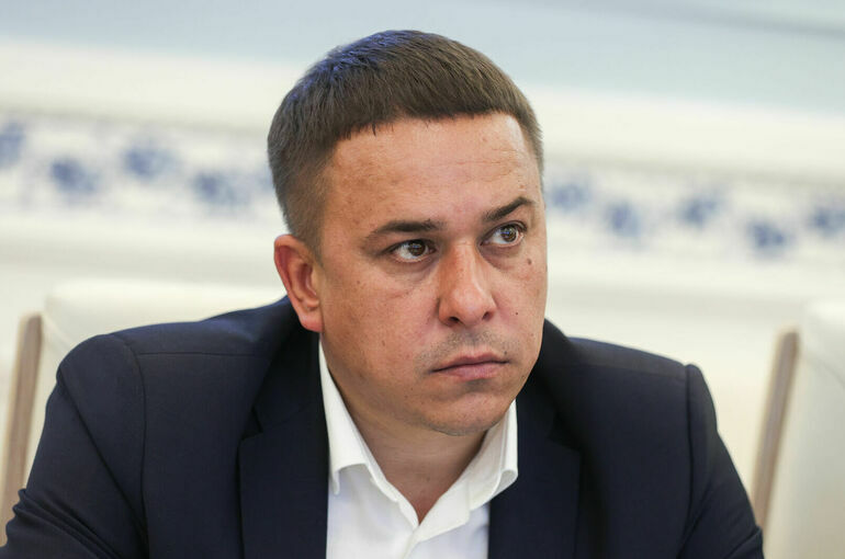 Сенатор Гибатдинов: Внешний вид школьников надо обсуждать с общественностью Сенатор Гибатдинов: Внешний вид школьников надо обсуждать с общественностью