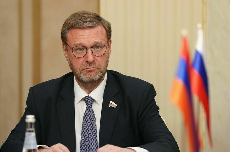 Сенатор Косачев: Десять лет украинской катастрофы многому научили Грузию Сенатор Косачев: Десять лет украинской катастрофы многому научили Грузию