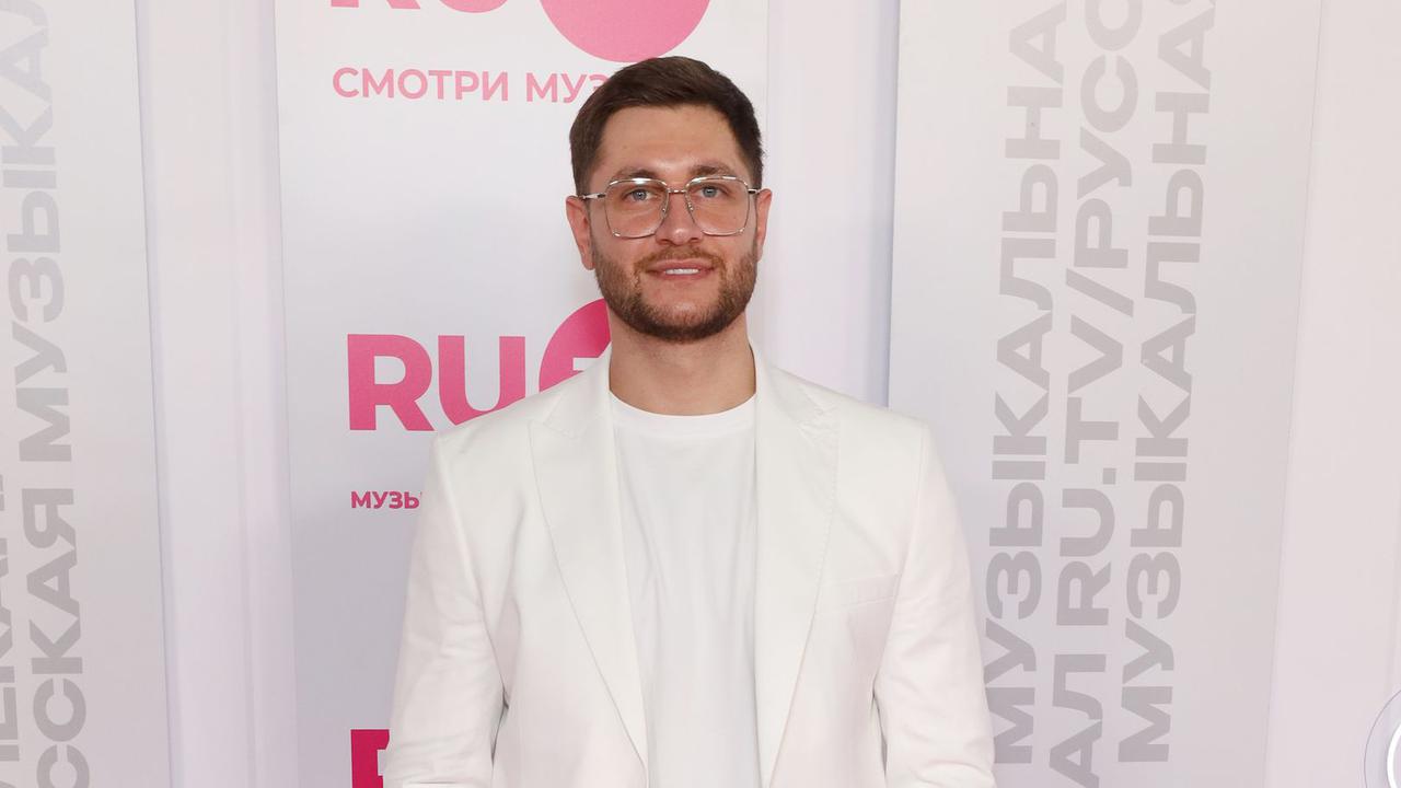 spasibo-chto-ty-u-menja-est-dava-trogatelno-obratilsja-k.jpg «Спасибо, что ты у меня есть»: Дава трогательно обратился к любимой женщине
