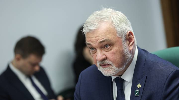 Стало известно о возможной отставке губернатора Коми Стало известно о возможной отставке губернатора Коми