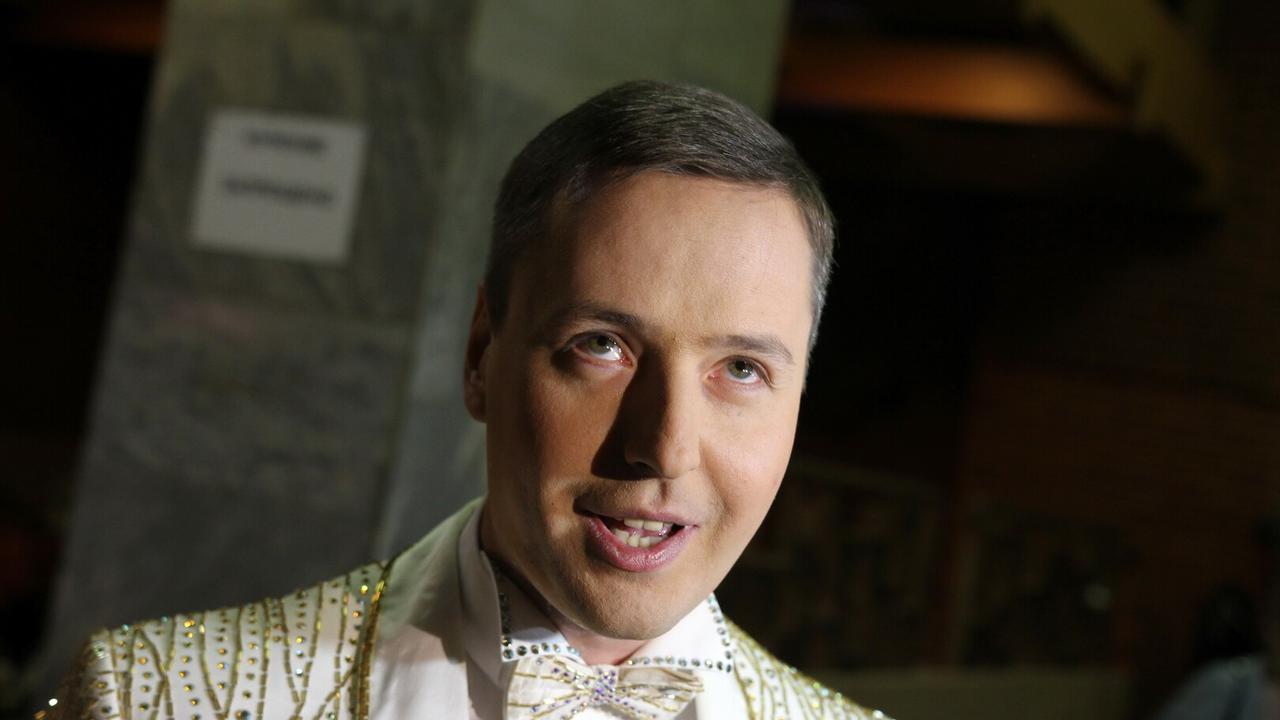 vitas-dovel-doch-do-slez-dorogostojashhim-podarkom.jpg Витас довел дочь до слез дорогостоящим подарком