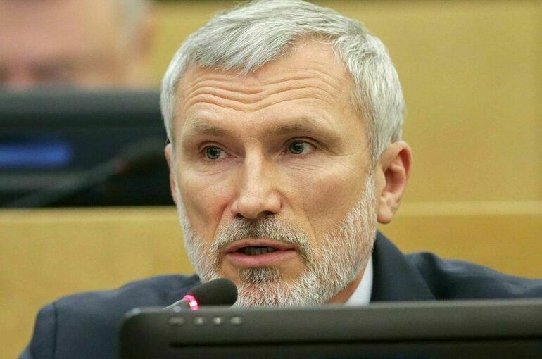 Депутат Журавлев рассказал, кто не даст Трампу улучшить отношения с Депутат Журавлев рассказал, кто не даст Трампу улучшить отношения с РФ