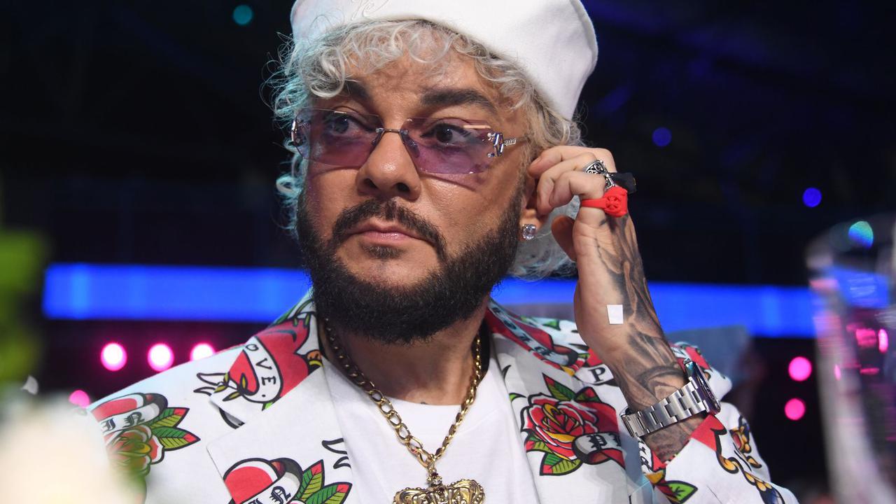 filipp-kirkorov-oplatil-31-shtraf-na-24-tys-rublej-posle.jpg Филипп Киркоров оплатил 31 штраф на 24 тыс. рублей после объявления в розыск