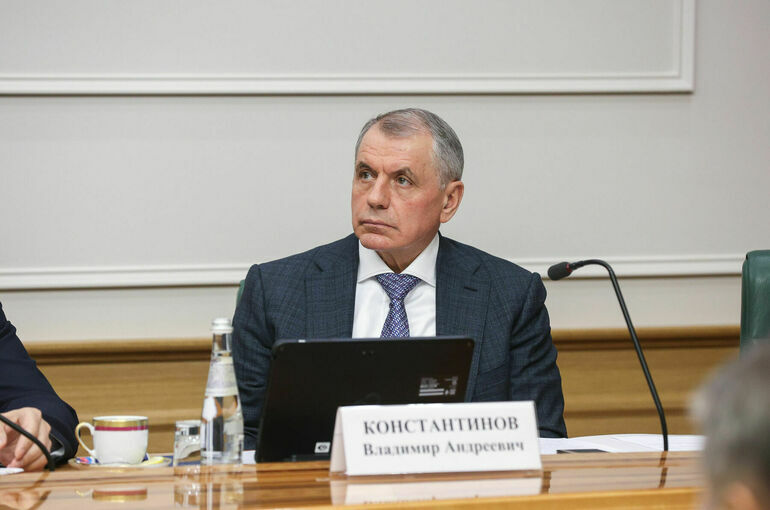 Глава Госсовета Крыма рассказал, что может спасти украинскую государственность Глава Госсовета Крыма рассказал, что может спасти украинскую государственность