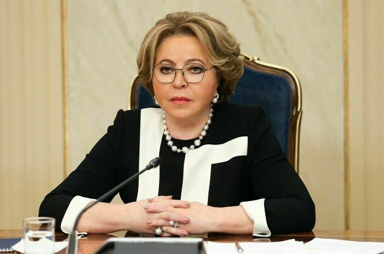 Матвиенко заявила о неприемлемости политических спекуляций в сфере экологии Матвиенко заявила о неприемлемости политических спекуляций в сфере экологии