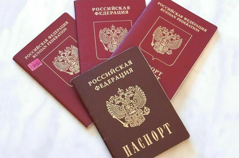 МИД предупредил новых граждан РФ о необходимости скорейшего принятия присяги МИД предупредил новых граждан РФ о необходимости скорейшего принятия присяги