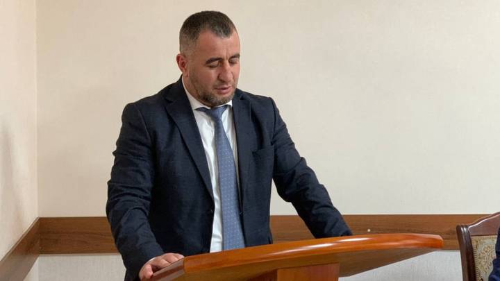 Мэром Дагестанских Огней избрали участника СВО Замира Гаджимурадова Мэром Дагестанских Огней избрали участника СВО Замира Гаджимурадова