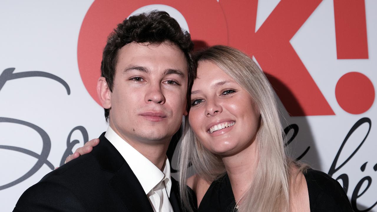 nikita-kologrivyj-proignoriroval-kolleg-po-slovu-pacana-na-premii-zhurnala.jpg Никита Кологривый проигнорировал коллег по «Слову пацана» на премии журнала