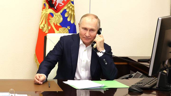 Путин провел телефонный разговор с премьером Ирака