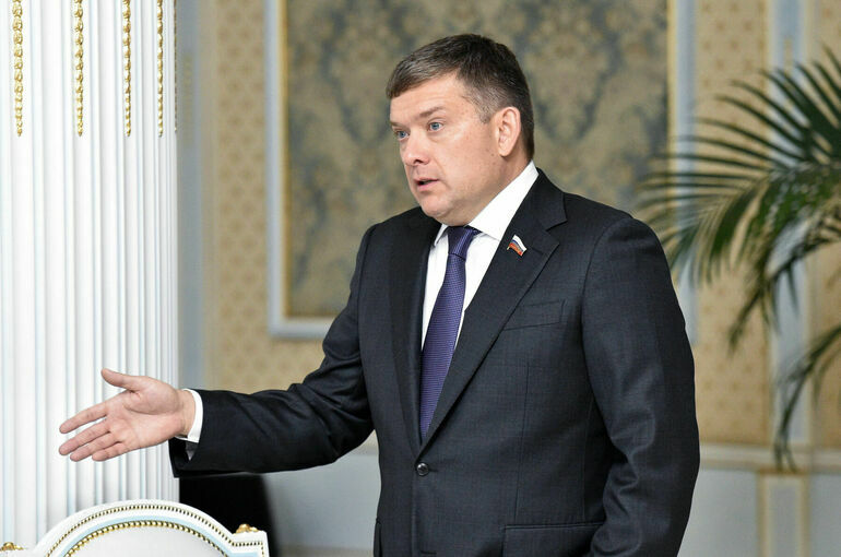 Сенатор Журавлев рассказал о поправках в закон о сделках с Сенатор Журавлев рассказал о поправках в закон о сделках с использованием финплатформы