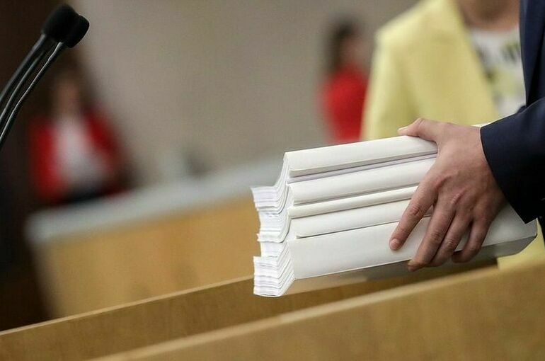Сенаторы предложили уточнить порядок передачи госимущества в собственность регионов Сенаторы предложили уточнить порядок передачи госимущества в собственность регионов