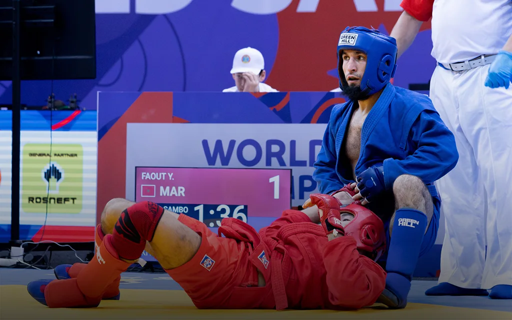 Шестикратный чемпион мира! Российский самбист катком прошёлся по соперникам Шестикратный чемпион мира! Российский самбист катком прошёлся по соперникам