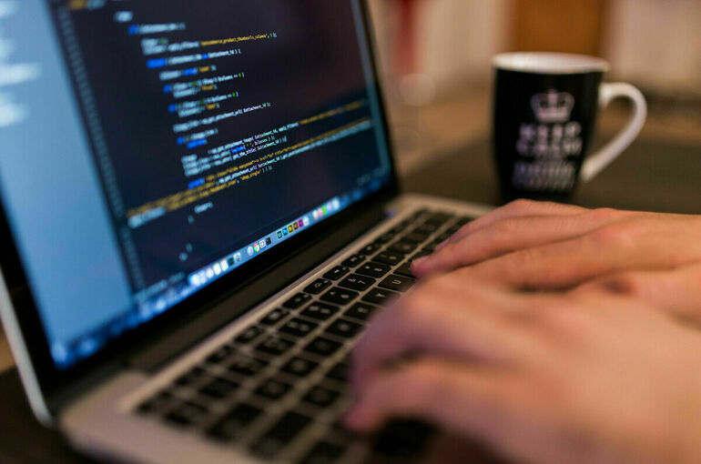 В Минпросвещения подготовят единый учебник по информатике В Минпросвещения подготовят единый учебник по информатике