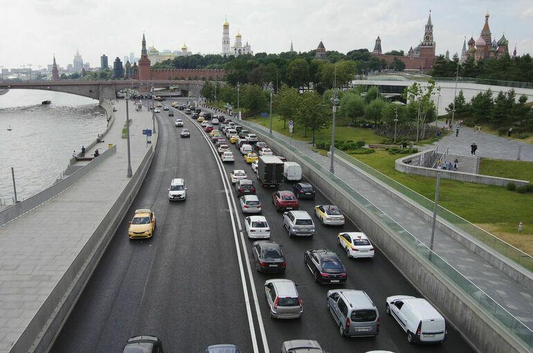 В Москве впервые за десять лет повысят транспортный налог В Москве впервые за десять лет повысят транспортный налог