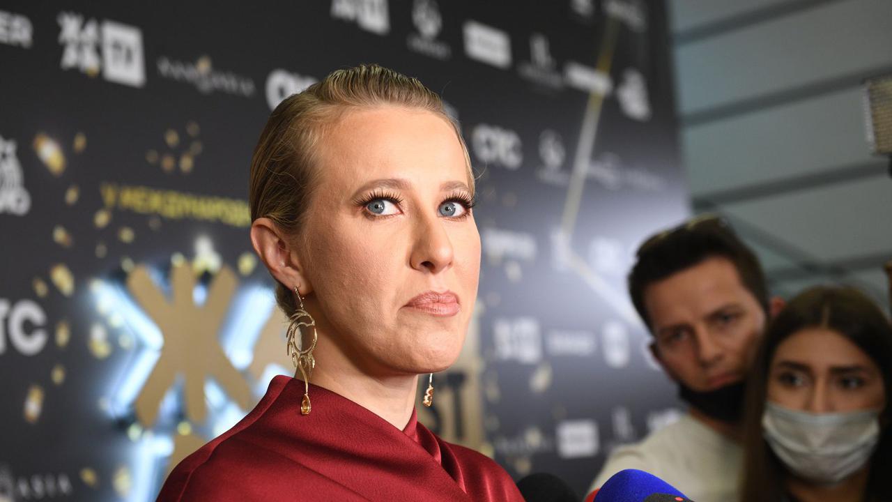 zhizn-uspeshnyh-i-bogatyh-ih-uklad-roskosh-ksenija-sobchak-objasnila.jpg «Жизнь успешных и богатых, их уклад, роскошь»: Ксения Собчак объяснила критику в свой адрес завистью
