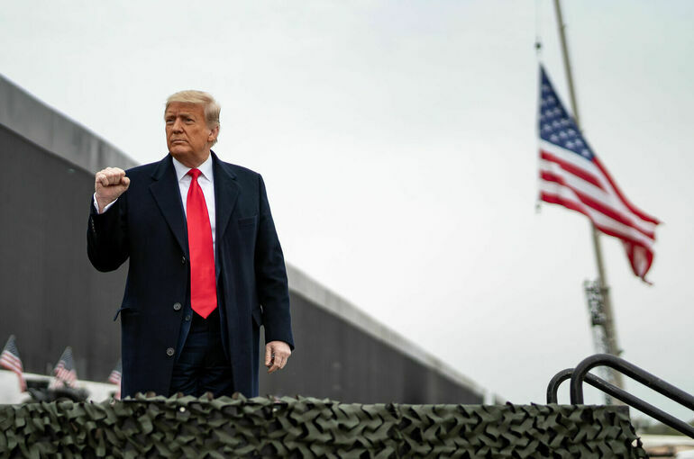 СМИ: Трамп процитировал Путина при обсуждении конфликта на Украине СМИ: Трамп процитировал Путина при обсуждении конфликта на Украине