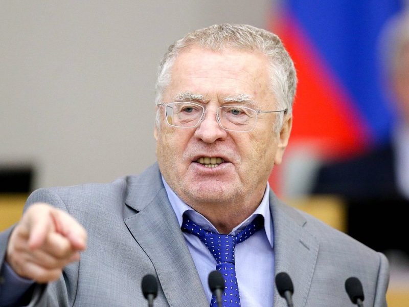 «Газа нет, нефти нет, кто поможет — Дядя Сэм»: Трамп «Газа нет, нефти нет, кто поможет — Дядя Сэм»: Трамп сдаст Украину — прогноз Жириновского на 2025 год