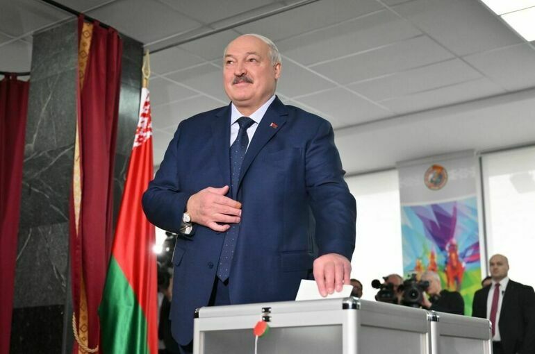 ЦИК Белоруссии сообщил о победе Лукашенко на выборах ЦИК Белоруссии сообщил о победе Лукашенко на выборах