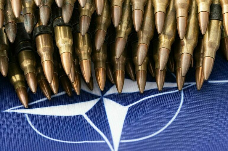 СМИ: НАТО передаст Евросоюзу секретную военную информацию