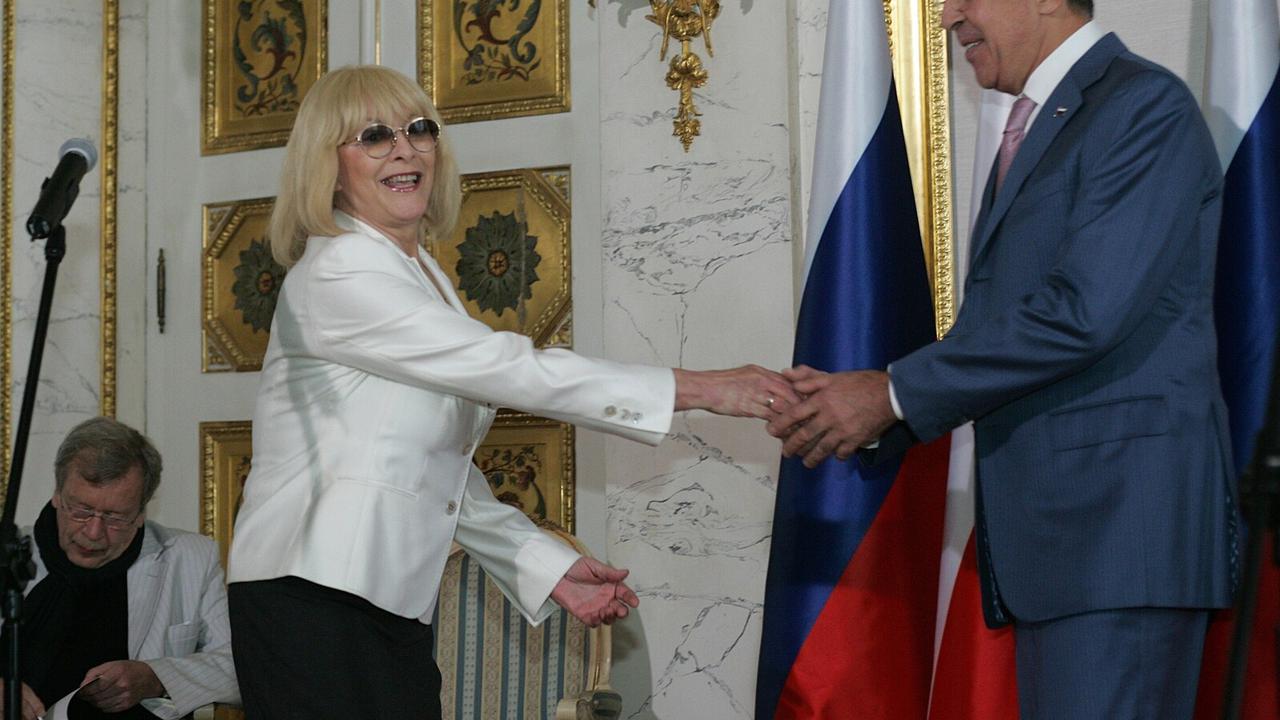 «Все в порядке»: Барбара Брыльска вышла на связь после фейков о ее смерти