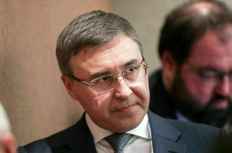 Минобрнауки просит о возможности регулировать прием на платные места в вузах