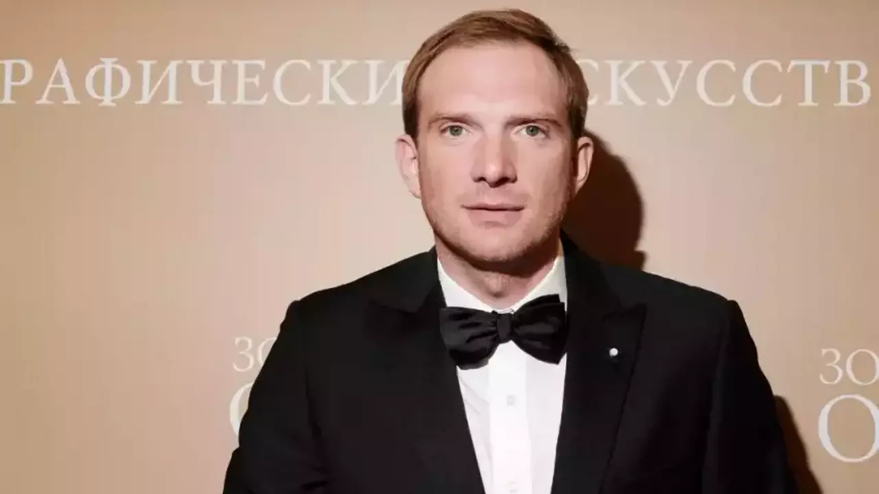 Уехавший в США Бурковский избавился от квартиры в РФ за многомиллионную сумму
