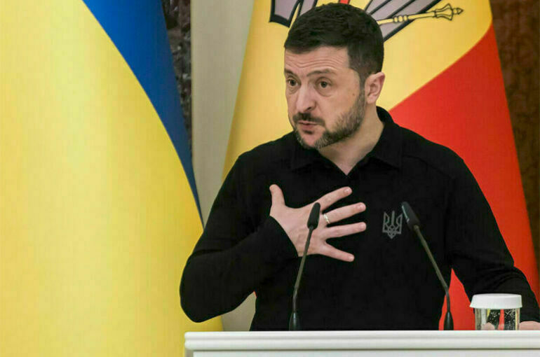 Зеленский и Ермак не будут участвовать в консультациях РФ и Зеленский и Ермак не будут участвовать в консультациях РФ и США в Эр-Рияде