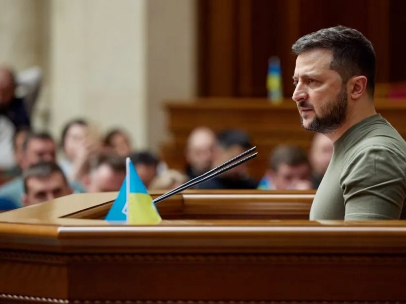 Зеленский подставил Трампа: не признал долг перед США и не Зеленский подставил Трампа: не признал долг перед США и не подписал сделку по ресурсам