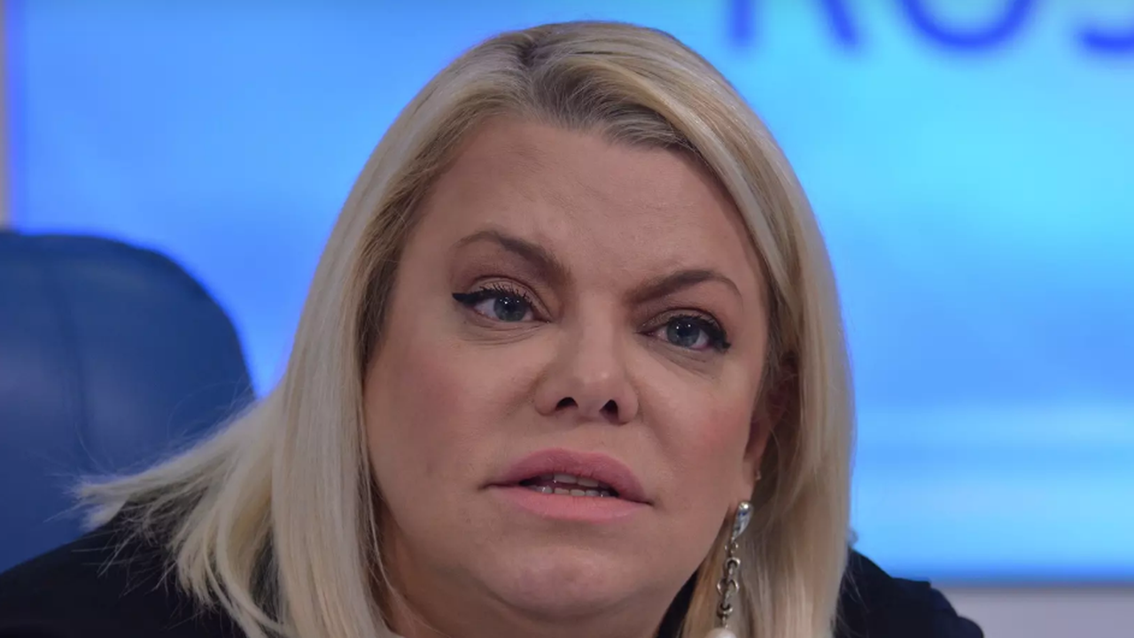 jana-poplavskaja-zajavila-chto-kirkorovu-nuzhno-sobrat-perja-i-uehat.png Яна Поплавская заявила, что Киркорову нужно собрать перья и уехать из страны