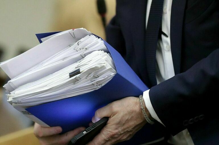 Правительство внесло уточнения в законопроект о рекламе юристов-шарлатанов Правительство внесло уточнения в законопроект о рекламе юристов-шарлатанов