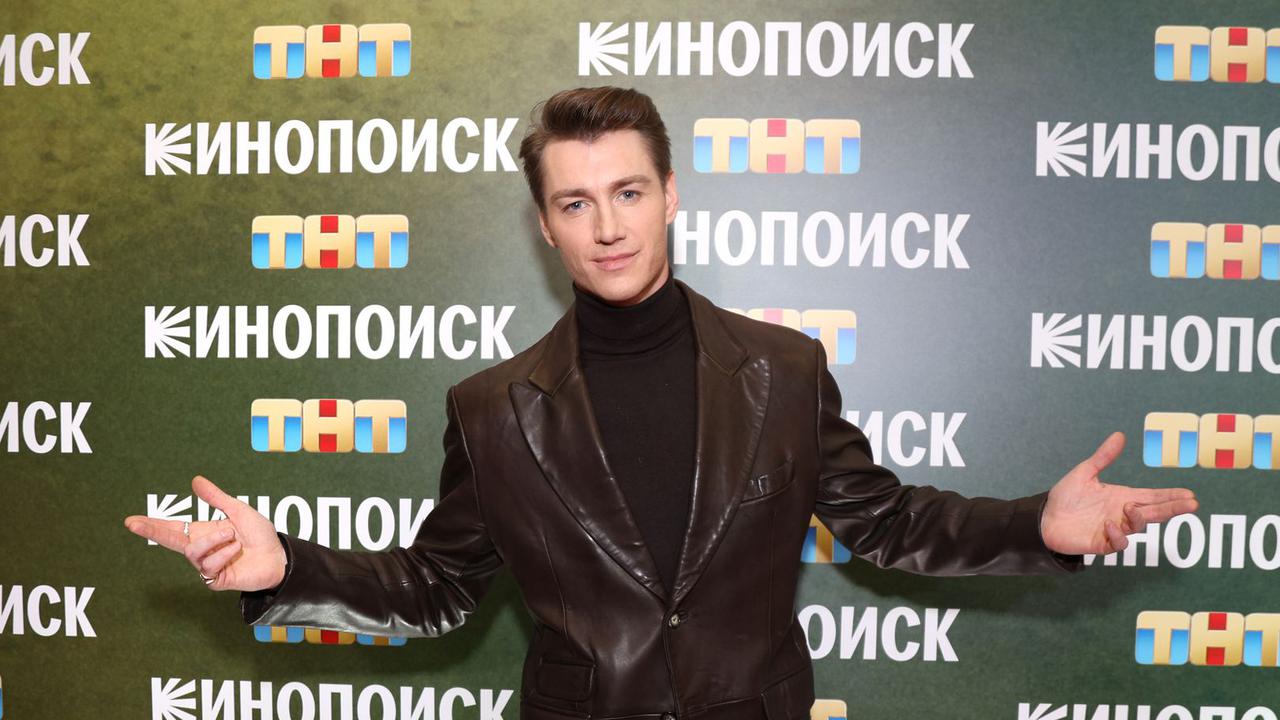 prostite-duraka-aleksej-vorobev-vystupil-s-novym-obrashheniem-k-devushkam.jpg «Простите дурака»: Алексей Воробьев выступил с новым обращением к девушкам после критики макияжа