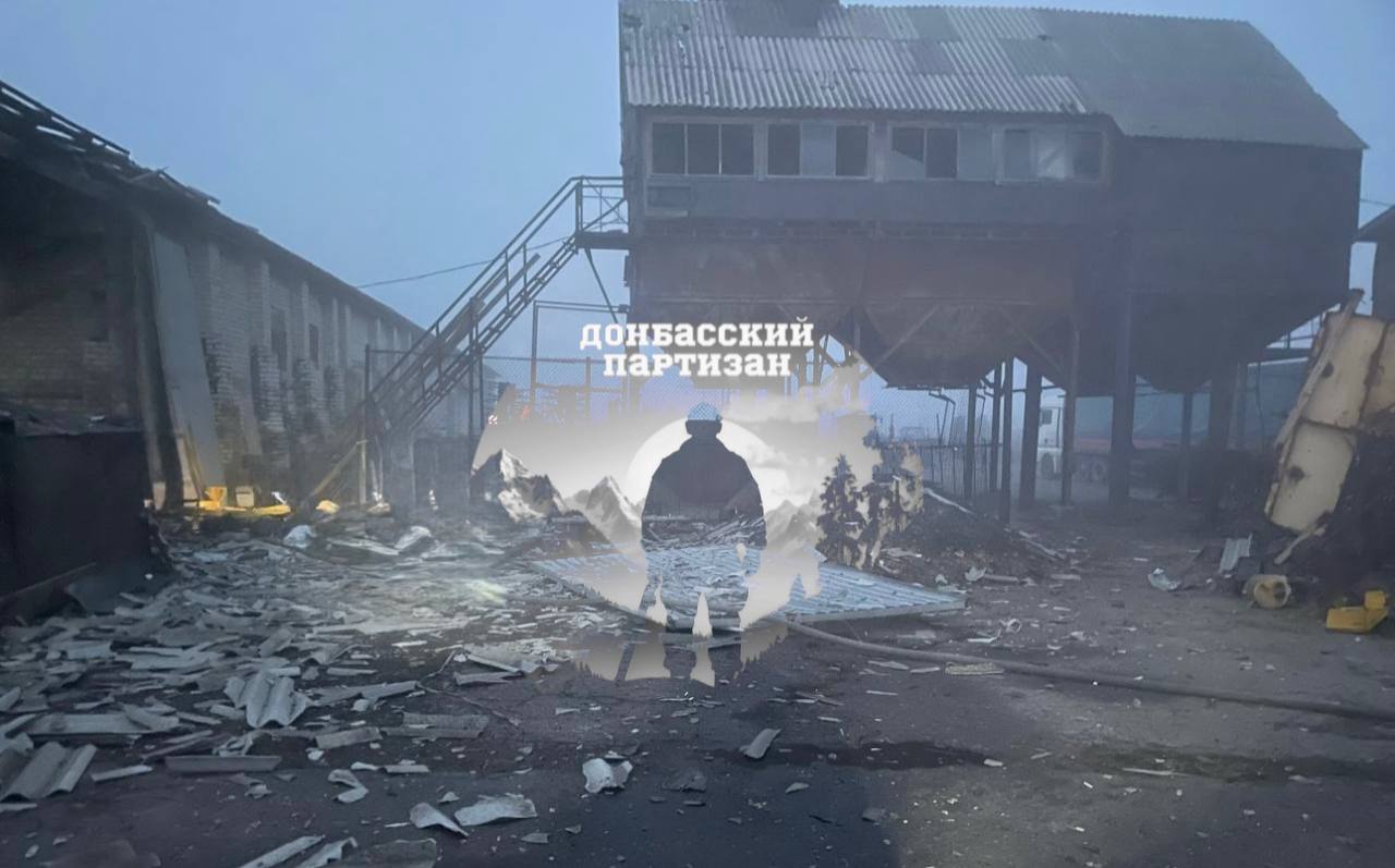 «Горят заводы и казармы»: ВКС России разнесли инфраструктуру ВСУ от «Горят заводы и казармы»: ВКС России разнесли инфраструктуру ВСУ от Одессы до Харькова