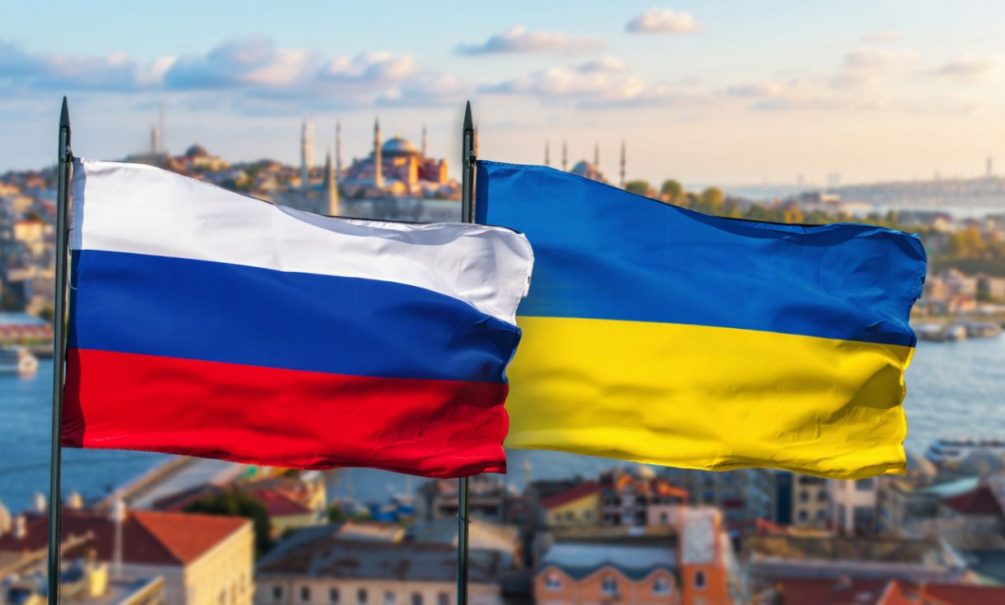 «Одни шестерки на руках»: военкор высмеял подготовку Украины к переговорам