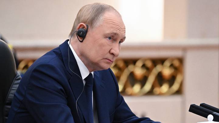 Путин: Россия не обсуждала гарантии безопасности Украине в обмен на территории