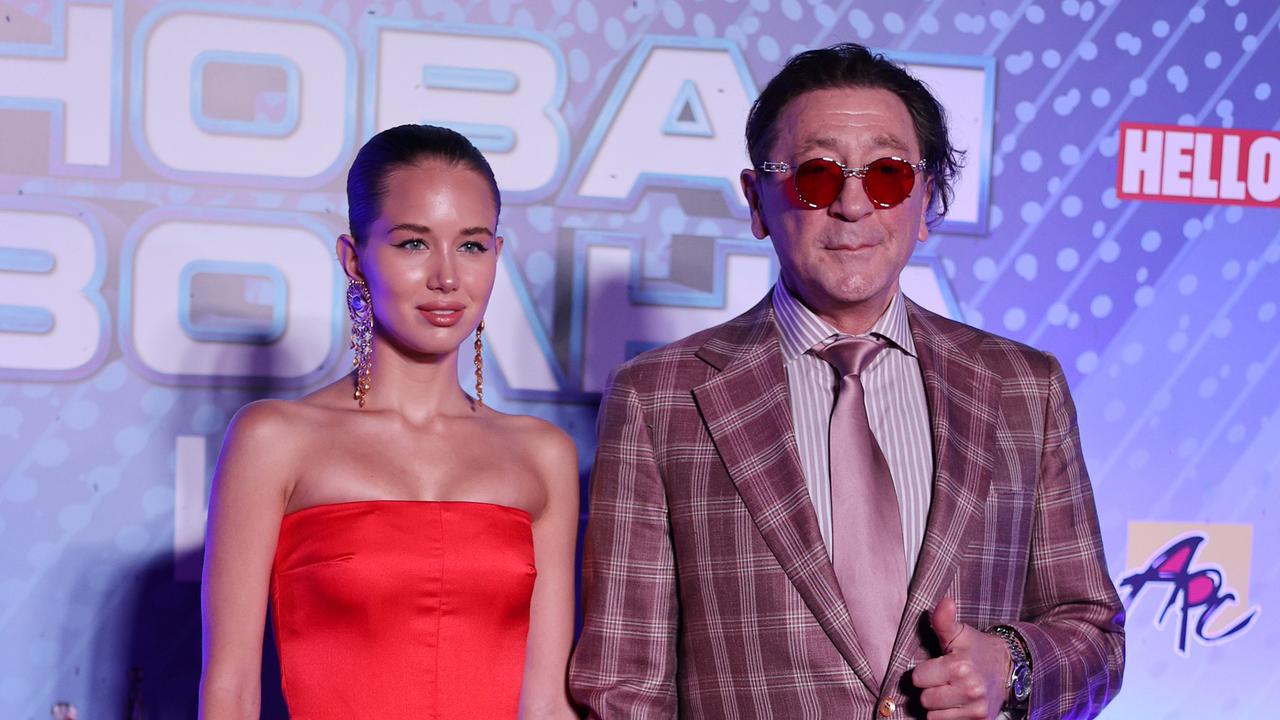 avrora-kiba-otvetila-kogda-svadba-s-grigoriem-lepsom-i-pokazala.jpg Аврора Киба ответила, когда свадьба с Григорием Лепсом, и показала ранее неопубликованное фото с певцом