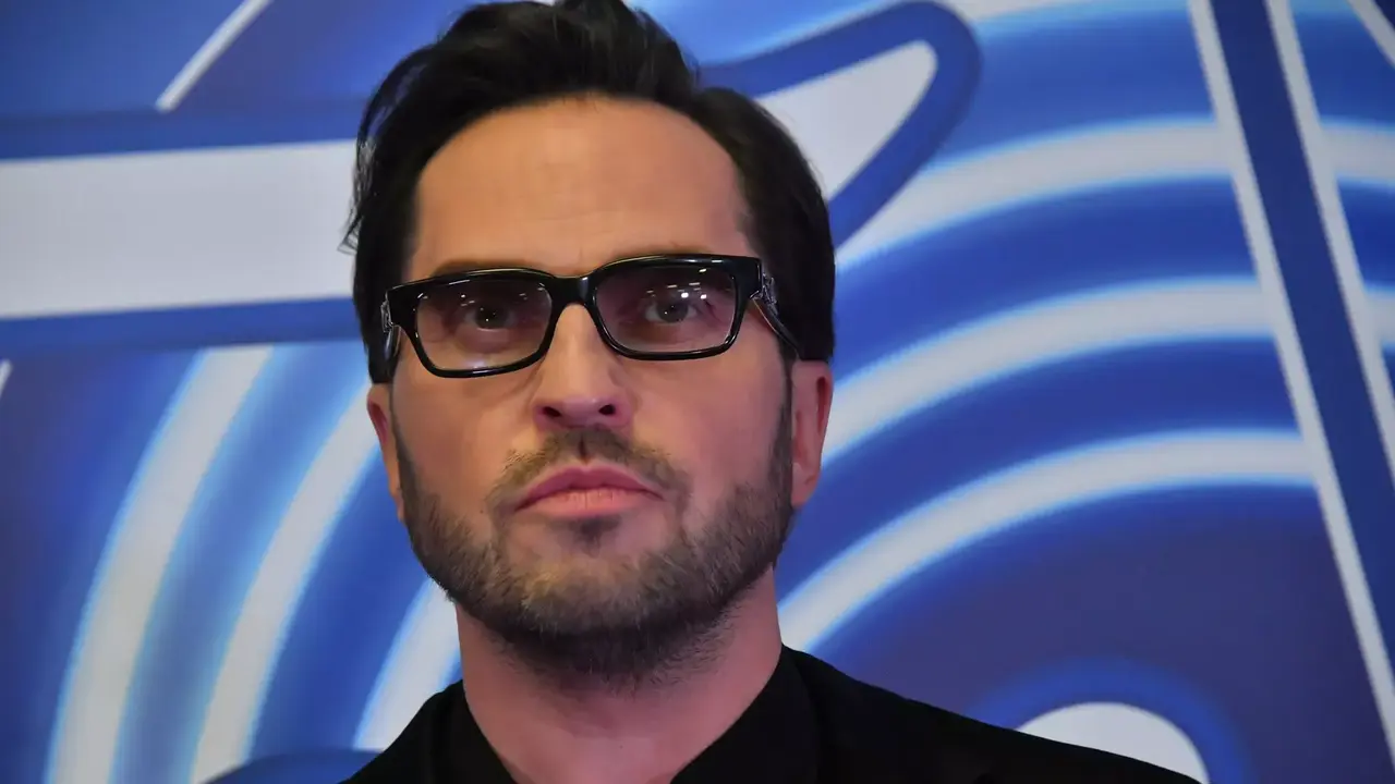 chtoby-cherez-menja-vse-bylo-revva-o-borbe-dolinoj-protiv.webp.webp «Чтобы через меня все было»: Ревва о борьбе Долиной против продавцов ростовых фигур