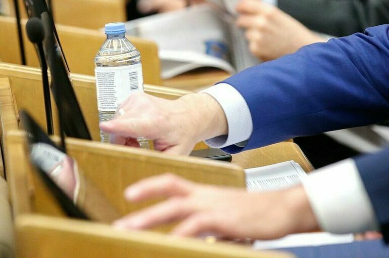 Госдума приняла постановление об основных направлениях денежно-кредитной политики Госдума приняла постановление об основных направлениях денежно-кредитной политики