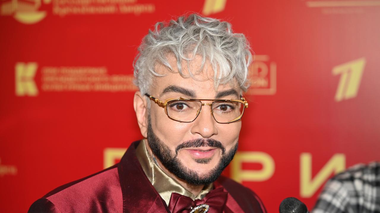kirkorov-soobshhil-o-sereznoj-travme-posle-padenija-i-nazval-sebja.jpg Киркоров сообщил о серьезной травме после падения и назвал себя трубадуром любви
