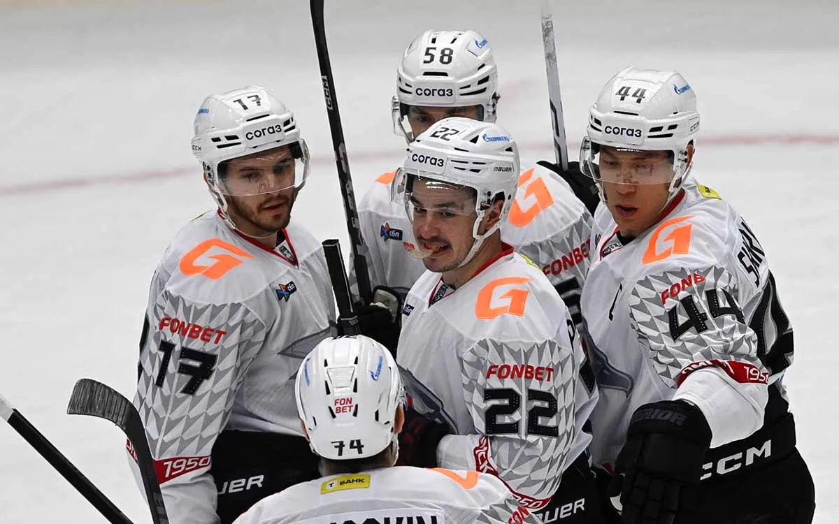 Прогноз на матч «Авангард» – «Нефтехимик». «Ястребы» одолеют «волков» в Прогноз на матч «Авангард» – «Нефтехимик». «Ястребы» одолеют «волков» в 7-й раз подряд?