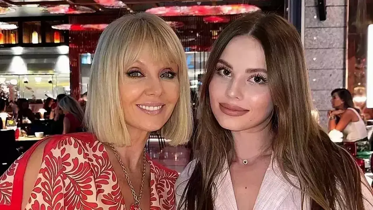 silnyj-krepkij-prjam-muzhichok-57-letnjaja-valerija-rasskazala-na-kogo-bolshe-vsego.webp.webp «Сильный, крепкий, прям мужичок»: 57-летняя Валерия рассказала, на кого больше всего похож ее внук Мирон