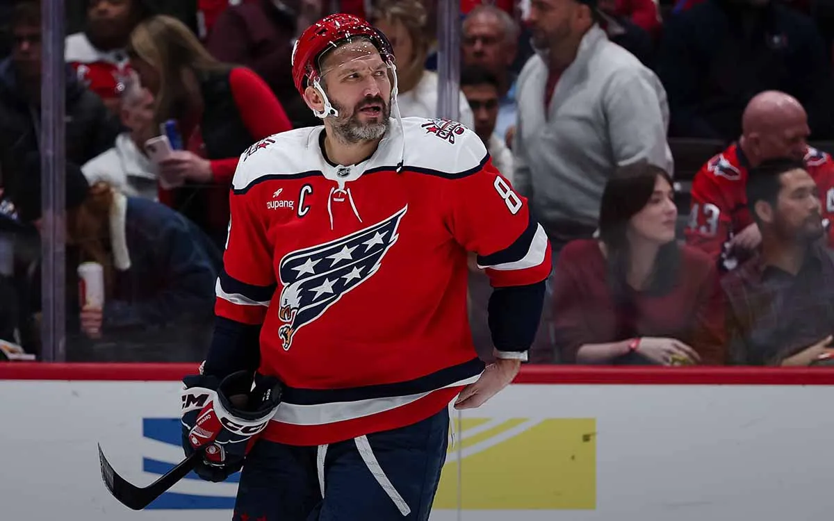 У Овечкина два гола на старте. Он уже так начинал У Овечкина два гола на старте. Он уже так начинал и выдал феерическую концовку